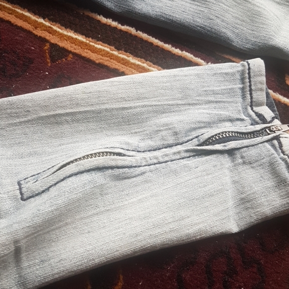 Pants - Picture 4 of 4